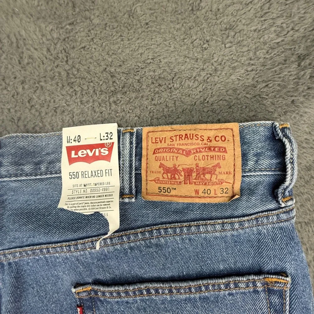 Levi's 550 Jeans Mens 40x32 Blue Relaxed Fit Denim Medium Wash Y2K Deadstock